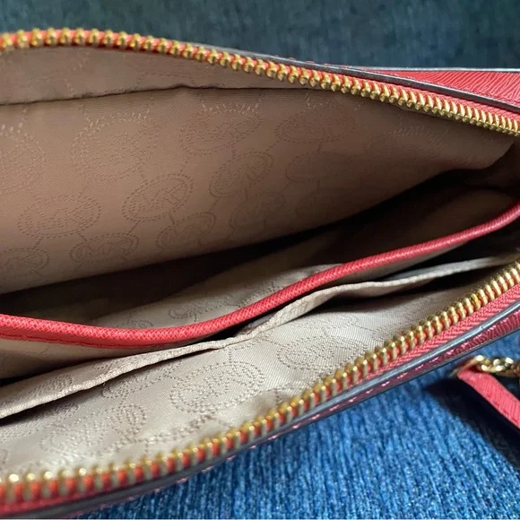 Michael Kors 🪸 Vibrant Coral 🪸 Crossbody Bag 💖 - Picture 7 of 10